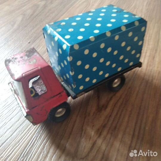 Игрушки из СССР машинки