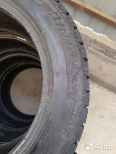 Bridgestone Blizzak RFT 225/55 R17