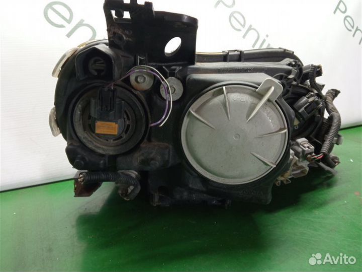 Фара передняя левая Toyota Mark X GRX120