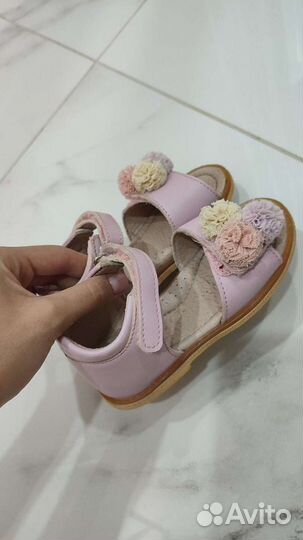 Босоножки для девочки