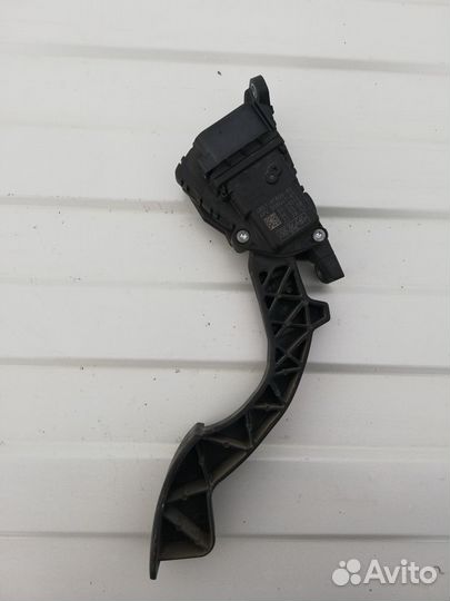 Электронная педаль газа Мазда 3 бк BK 2.0