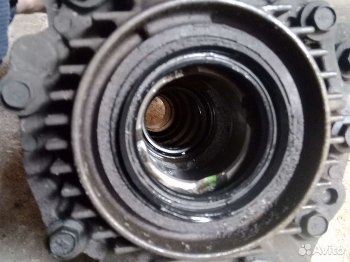 Раздаточная коробка Nissan x-trail t30