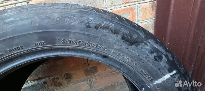 Bridgestone Blizzak DM-V1 215/55 R16