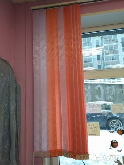 Дверь,вывеска,шторы,сетки для ларя