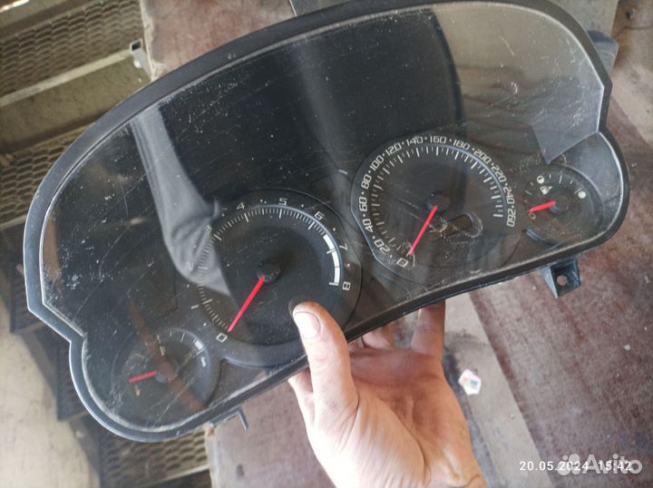 Панель приборов Cadillac CTS