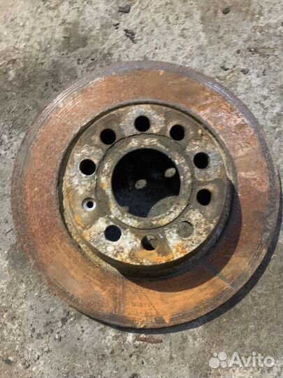 Диск тормозной задний Volkswagen Passat B7 CDA