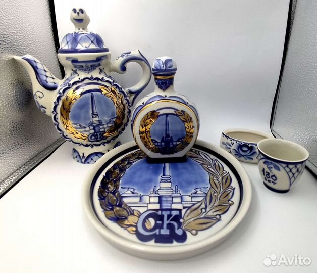 Фарфоровый набор