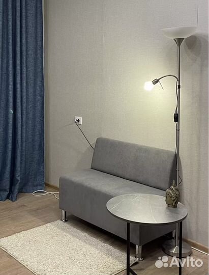 Диван в зону ожидания