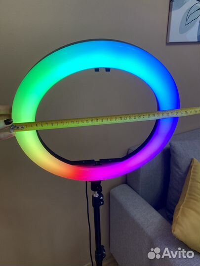 Кольцевая лампа со штативом