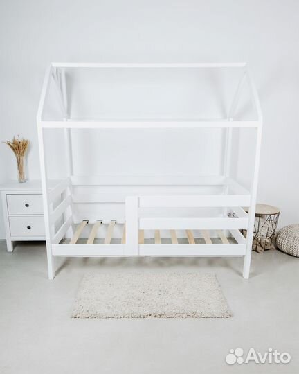 Детская кровать Домик