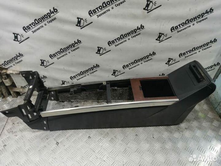 Центральный тоннель Nissan Teana J31