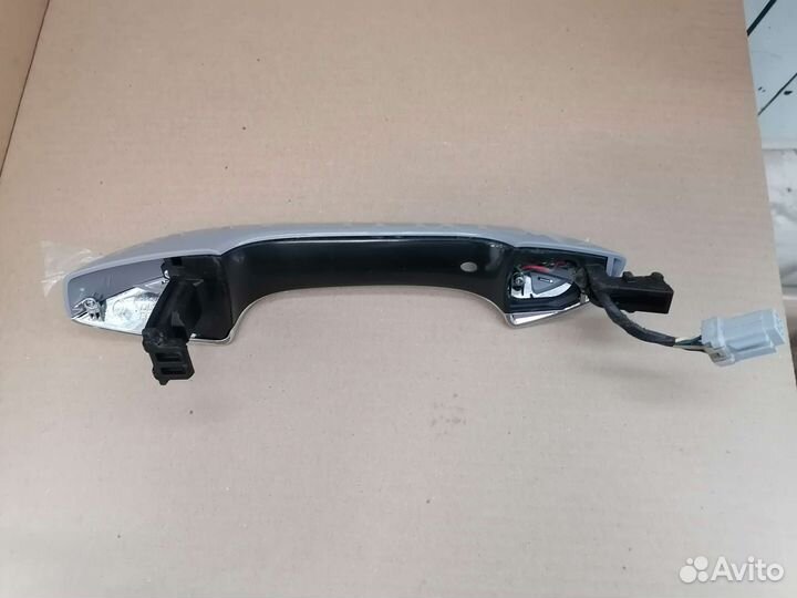 Ручка передняя правая kia k5 2020-2022