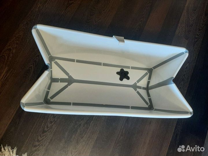 Детская ванночка с горкой stokke