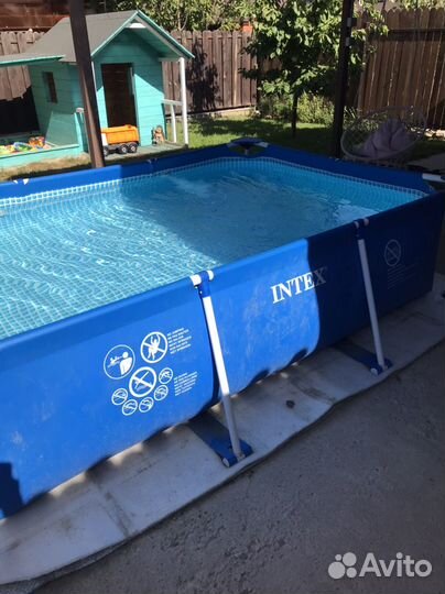 Каркасный бассейн intex
