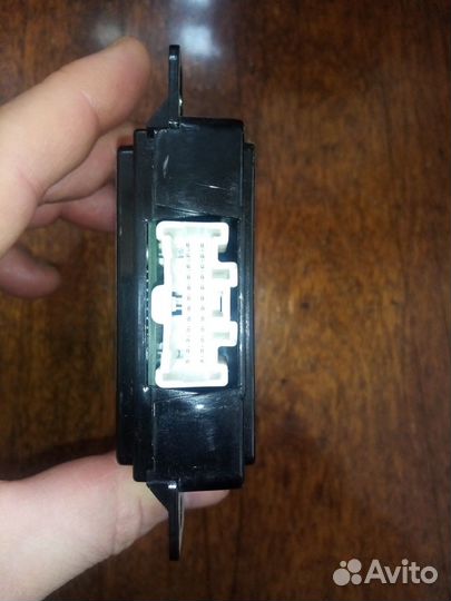 Блок электронный Mitsubishi Lancer 10