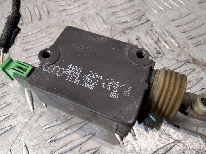 Активатор замка багажника Audi A4 B5