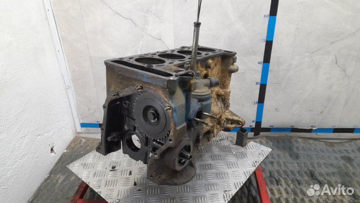 Блок цилиндров Лада 2107 21067 2009