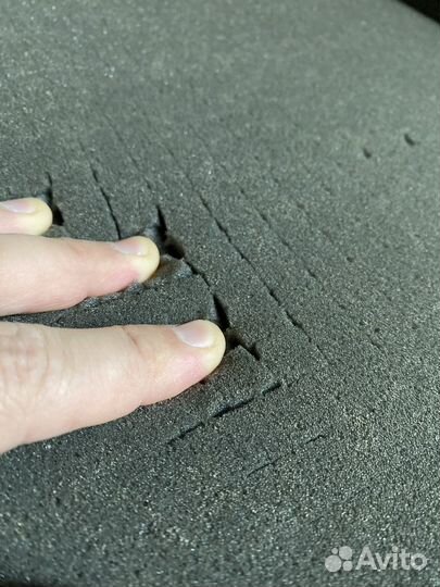 Ударопрочный кейс Pelican Peli 1600 с поропластом