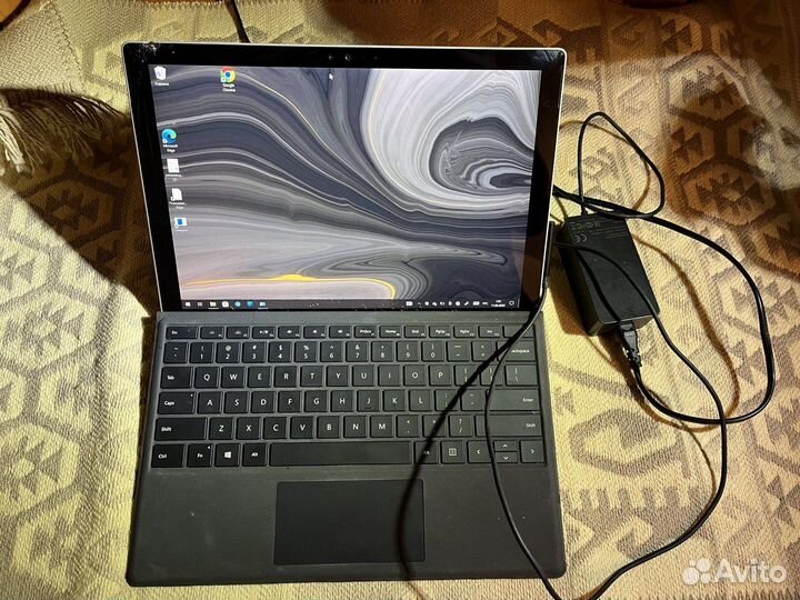 Microsoft Surface Pro 4 i5/8gb/ssd/touchscreen