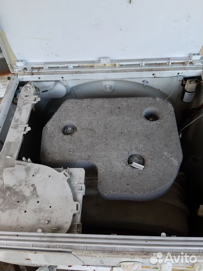 Стиральная машина Indesit на запчасти