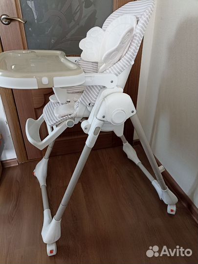 Стульчик для кормления happy baby