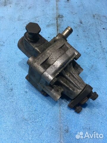 Насос гидроусилителя audi A8 D2