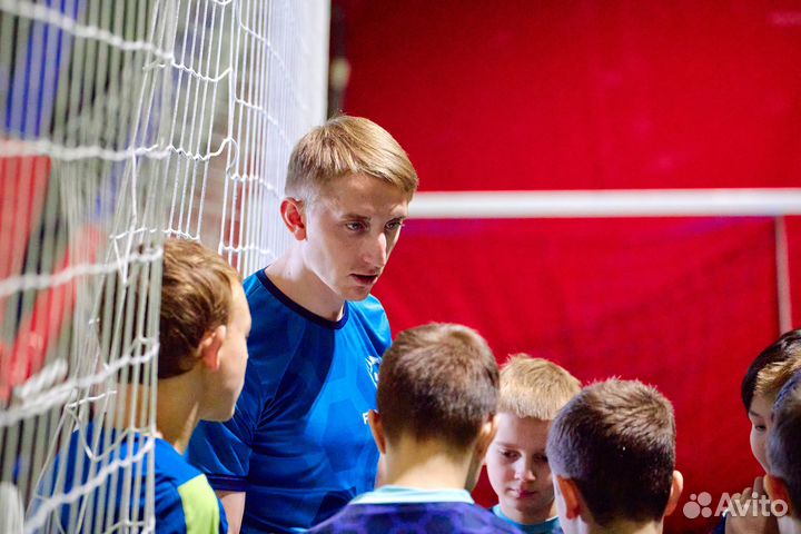 Тренер по футболу