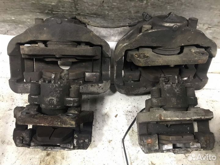 Суппорт тормозной BMW 5 E60/E61