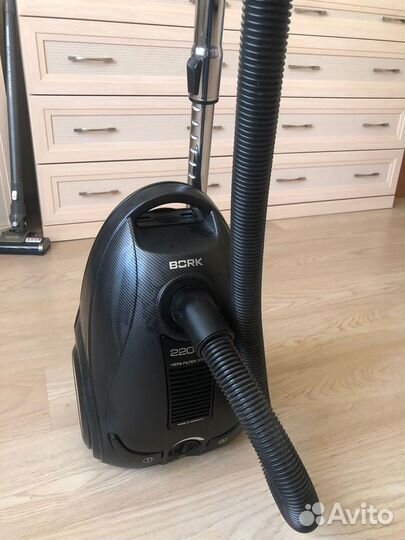 Пылесос Bork V505