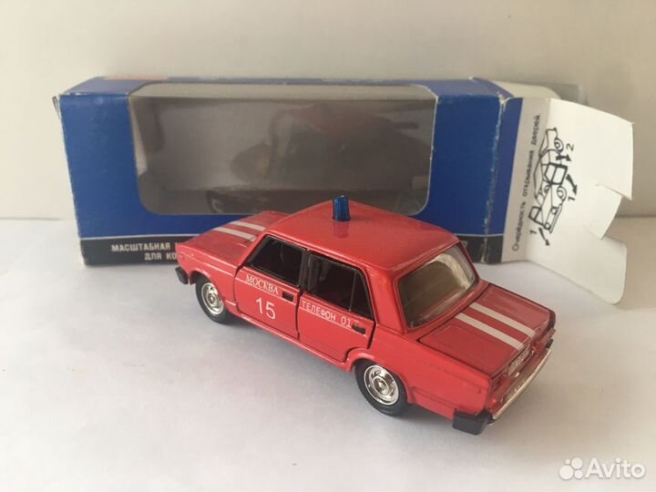 Х ваз-2105 ми 1/43 СССР в коробке