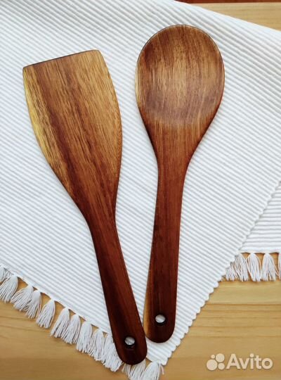 Новые приборы для готовки (массив акации)