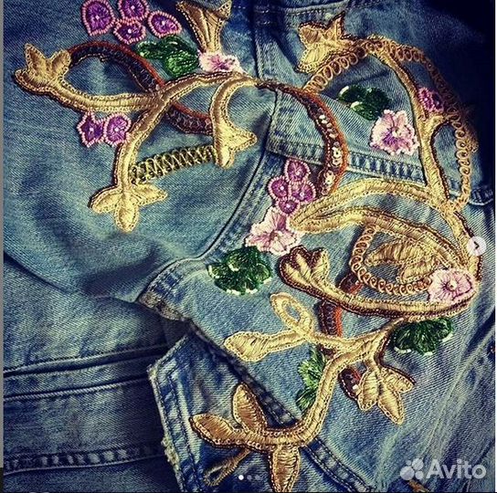 Вышивка на одежде
