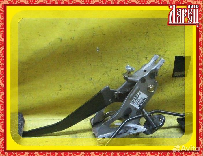 Педаль тормоза Toyota Sprinter carib