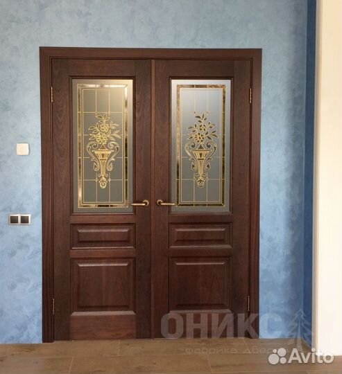 Двери межкомнатные шпон натур. Италия 3 красное