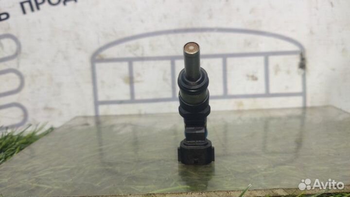 Форсунка топливная Mitsubishi Lancer CY4A 4B11