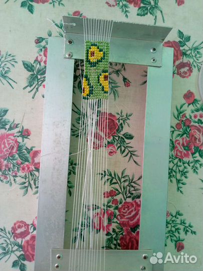 Браслет из бисера