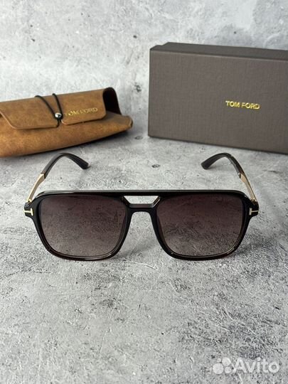 Очки Tom Ford коричневые