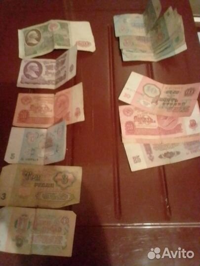 Монеты, купюры, значки СССР и РФ