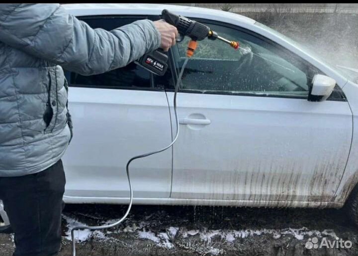 Аккумуляторная мойка высокого давления