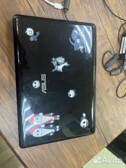 Нетбук asus Eee PC 1201HA (1366x768, Intel Atom 1