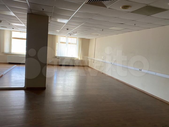 Сдам офисное помещение, 180 м²