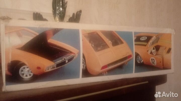 Модель Де Томасо Мангуста (гдр)