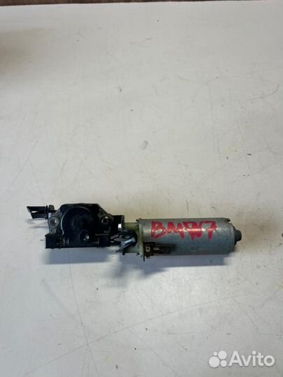 Моторчик регулировки сиденья задний Bmw 7-Series