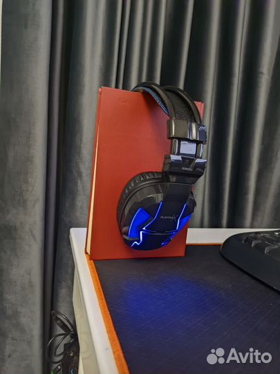 Наушники накладные Playmax HP823 с подсветкой