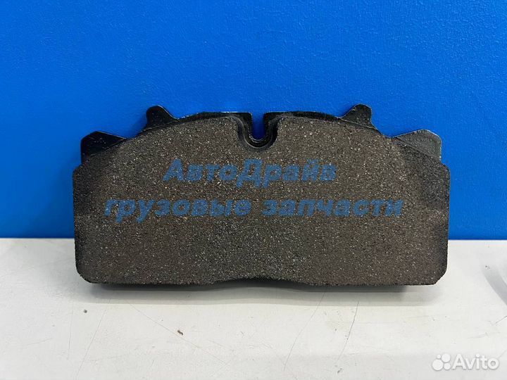 Колодки дисковые под суппорт Wabco Pan 17