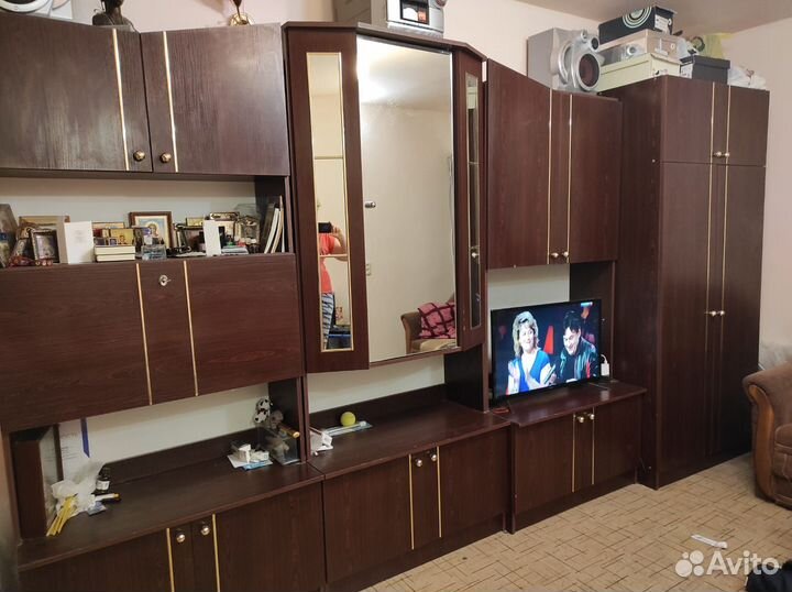 Продам стенку бу