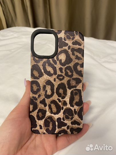 Чехол на iPhone 11