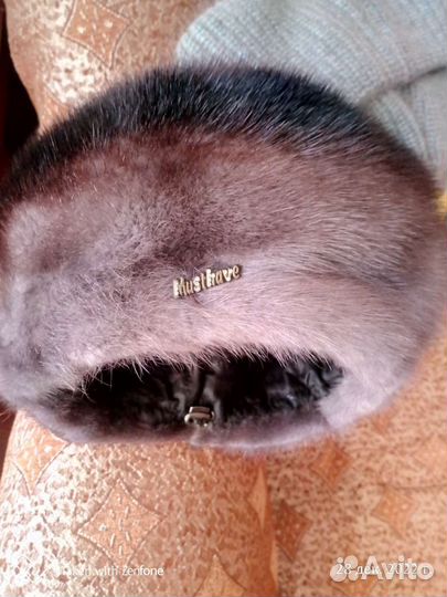 Берет женский норковый