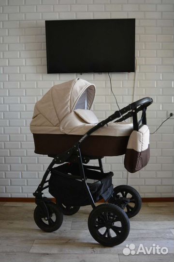 Детская коляска 3 в 1