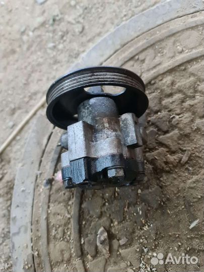 Насос гидроуселителя s6d a5d kia spectra shuma 2